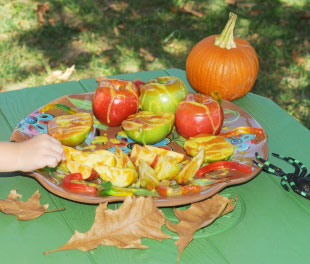 Ott’s Slimed Caramel Apples