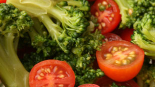 Broccoli Tomato Salad